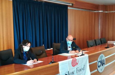 La firma apposta da Lauria e Santocono