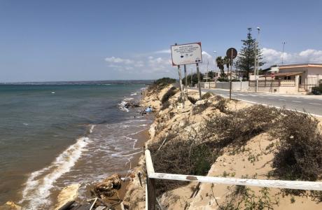 Erosione costiera a Ispica